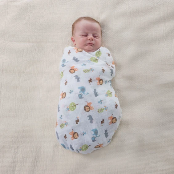 Lot De 2 Langes Light Grey 110x110 Chicco 4 Lot De 2 Langes Light Grey 110x110 Chicco – Image 2